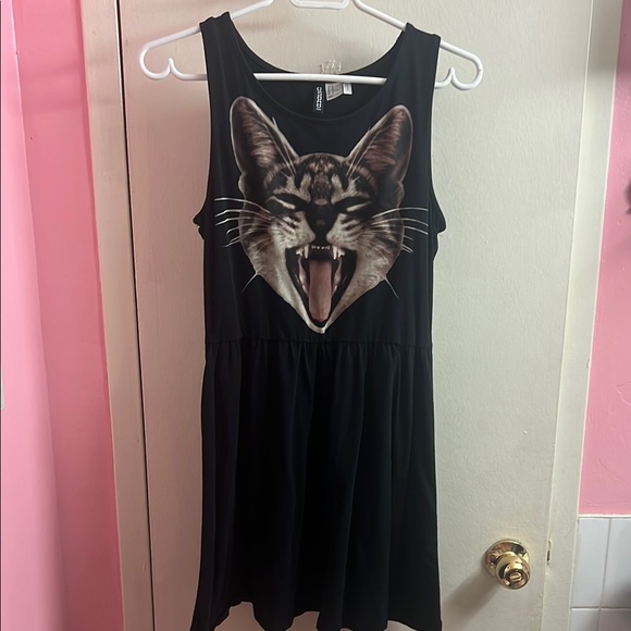 H&M Dresses & Skirts - H&M Black Mini Dress with Cat Print